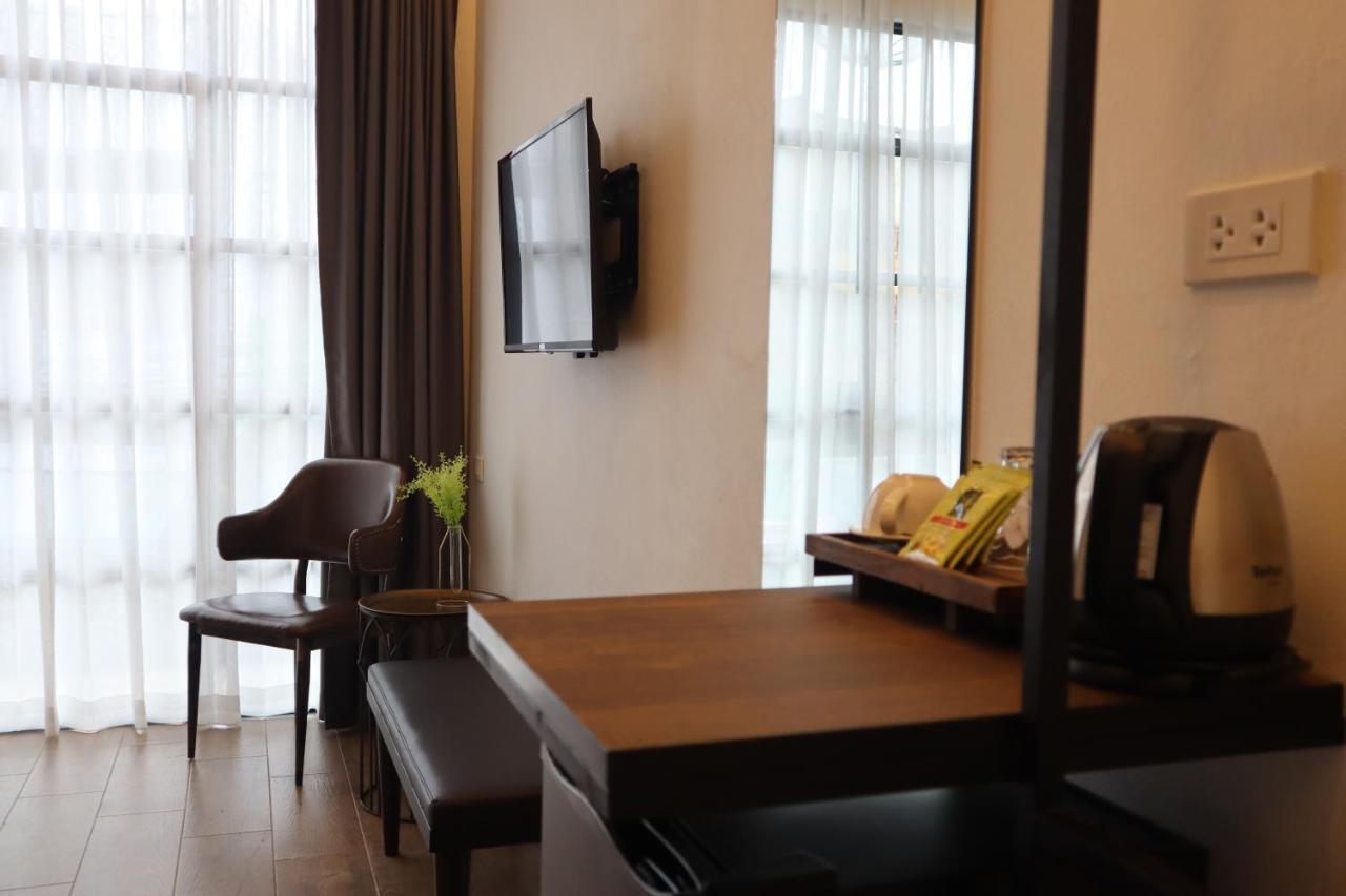 Готель Goodnight Poshtel + Free Netflix Хат'яй Екстер'єр фото